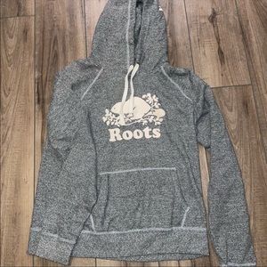 Roots hoodie 🦫 Sz Large